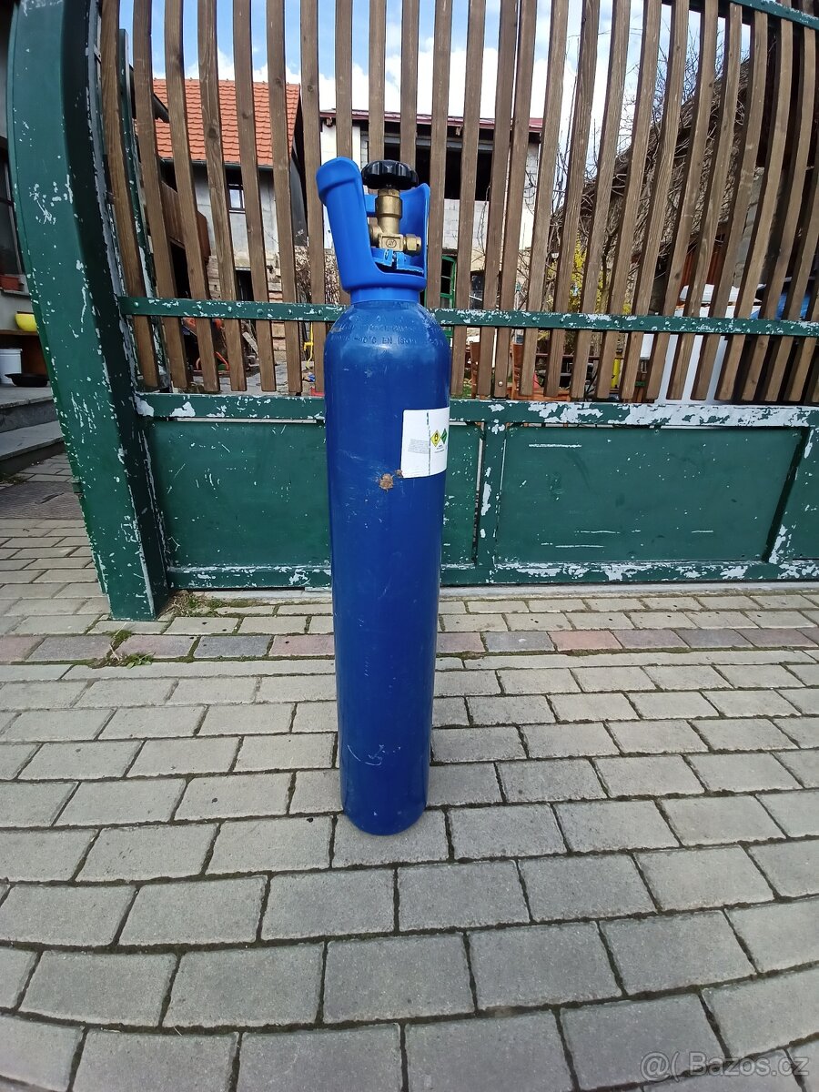 Tlaková láhev na N2O