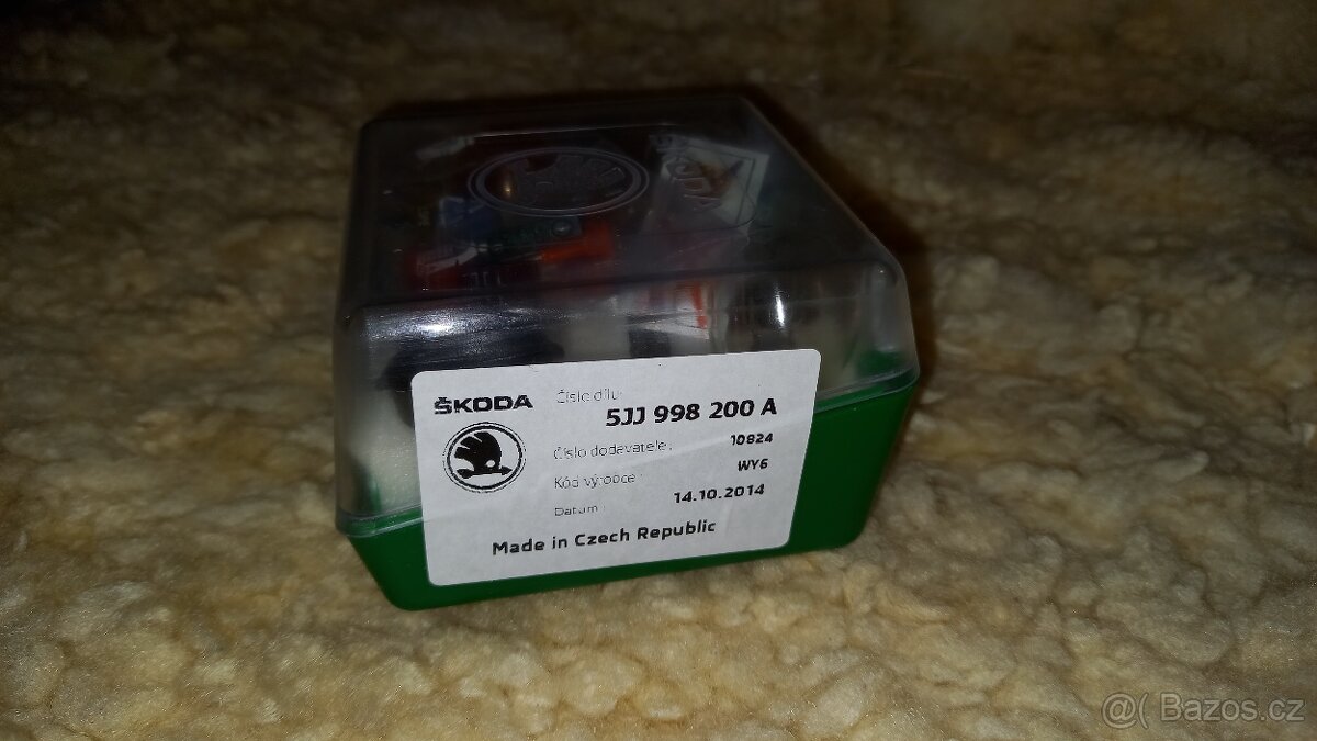 Sada žárovek Škoda Rapid xenon 5JJ 998 200 A