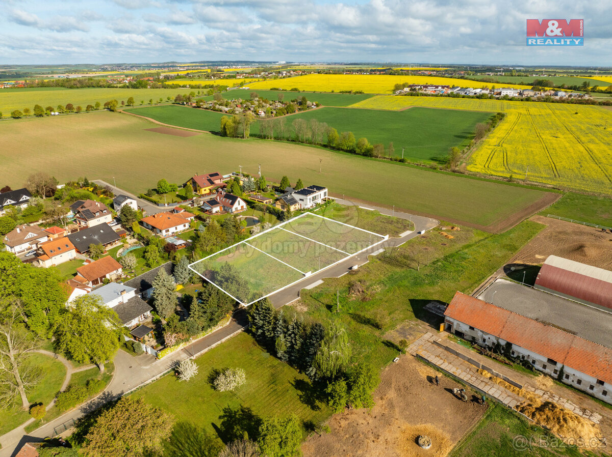 Prodej pozemku k bydlení, 906 m², Ptice