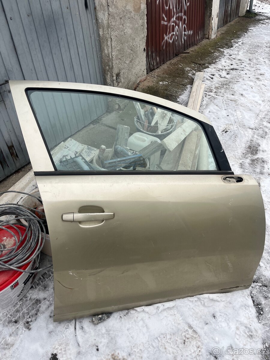 Kompletní dveře Opel Corsa D