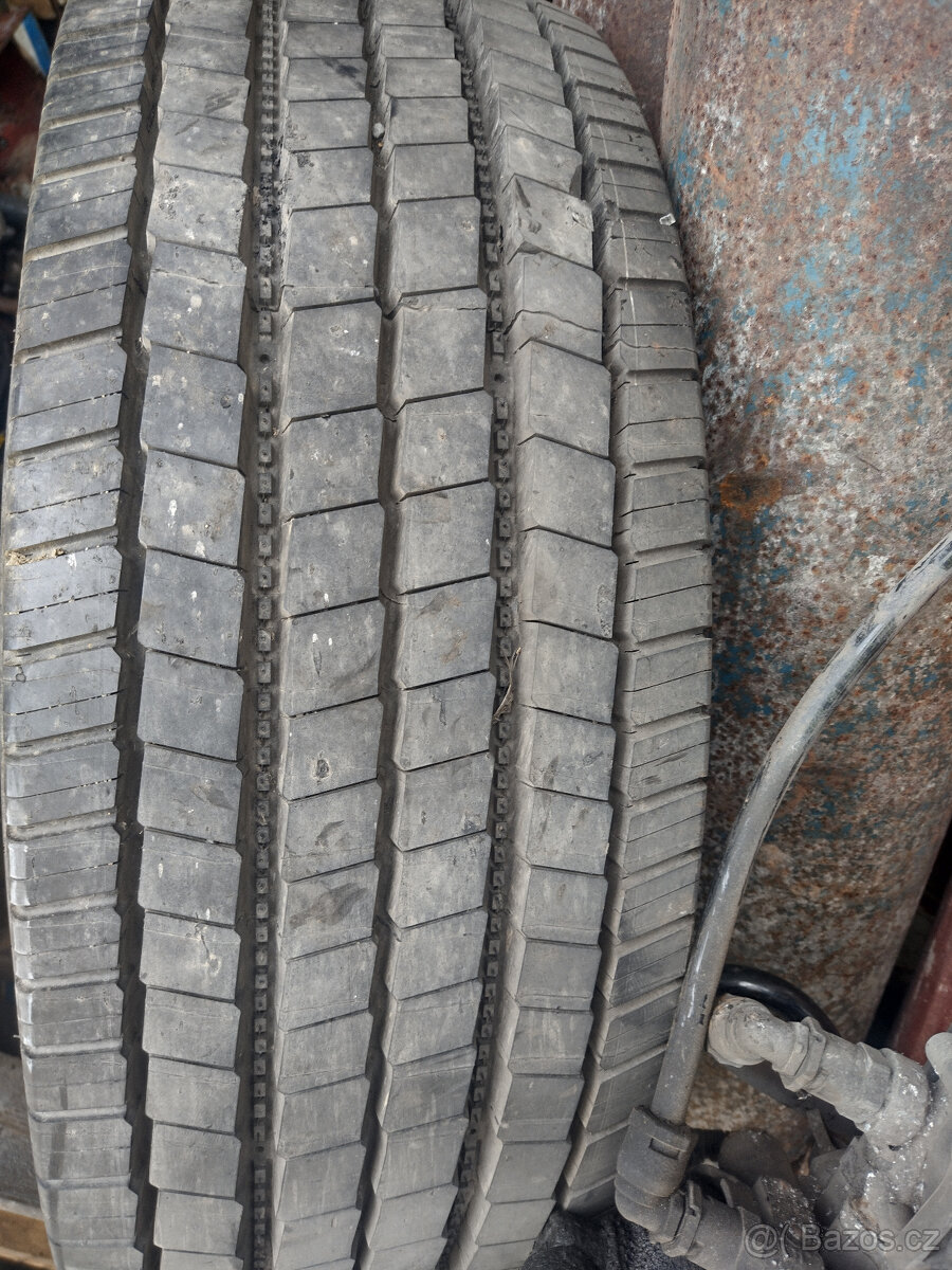 kola na iveco 265x70x17,5