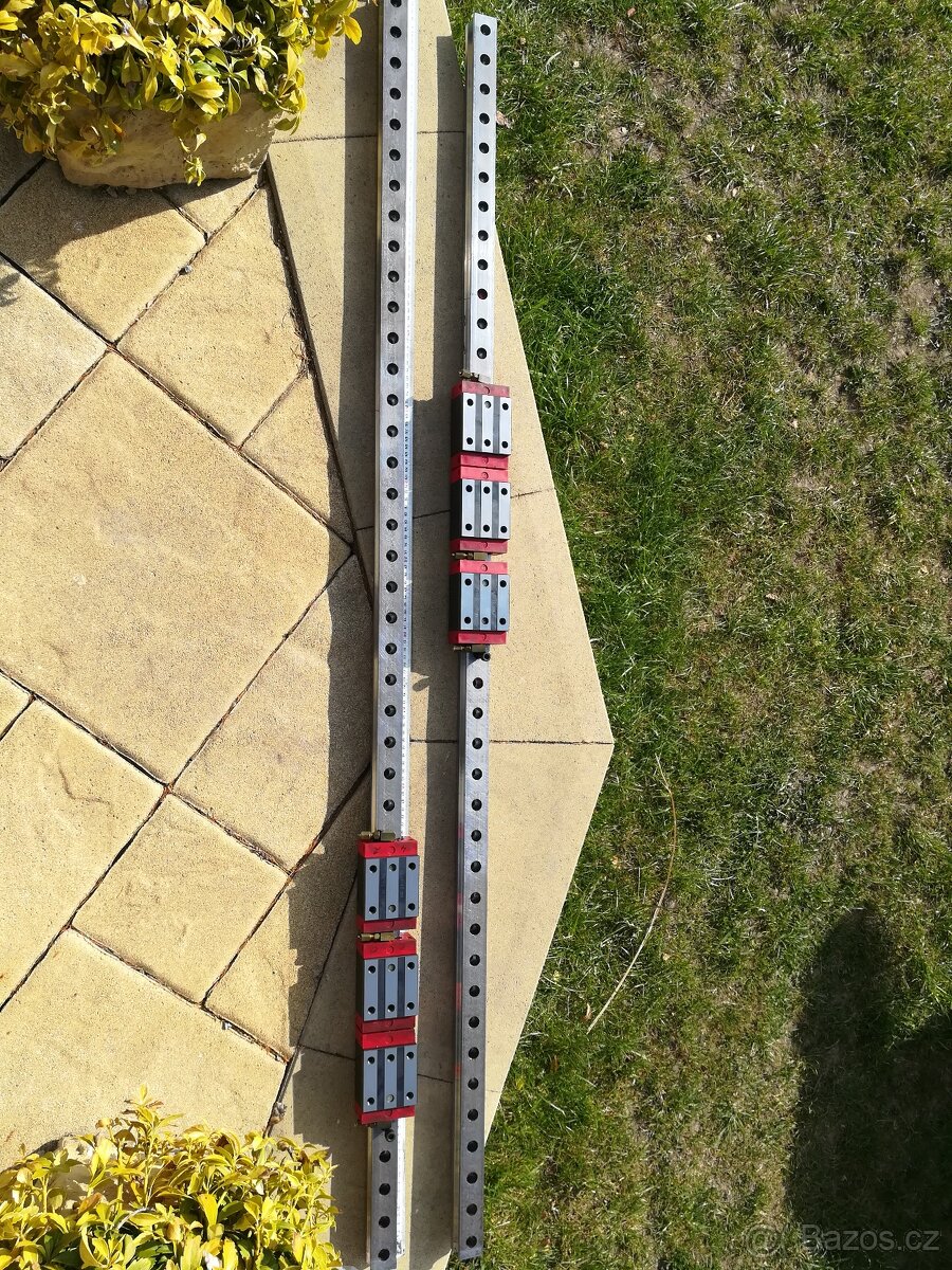 Linearni vedeni schneberger