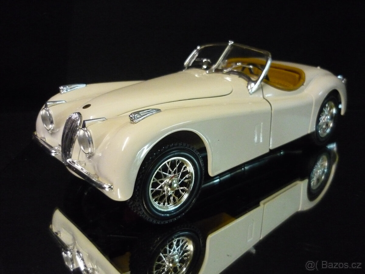 Jaguar XK120 Roadster ERTL 1/18