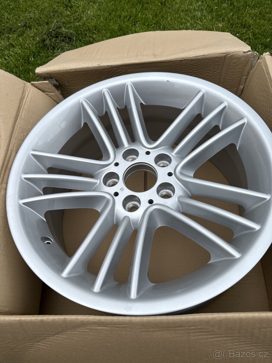 1ks novy alu disk BMW styl 89, e60/61 8x18 et20