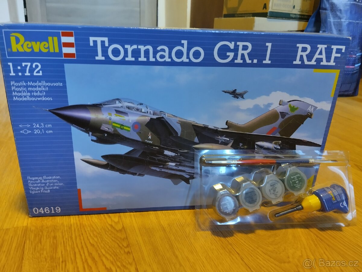 Tornádo GR.1 RAF revell + barvy a lepidlo