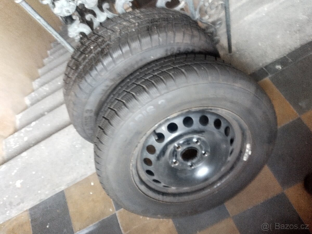Kola R15 5x100 pneumatiky 195/65 7mm