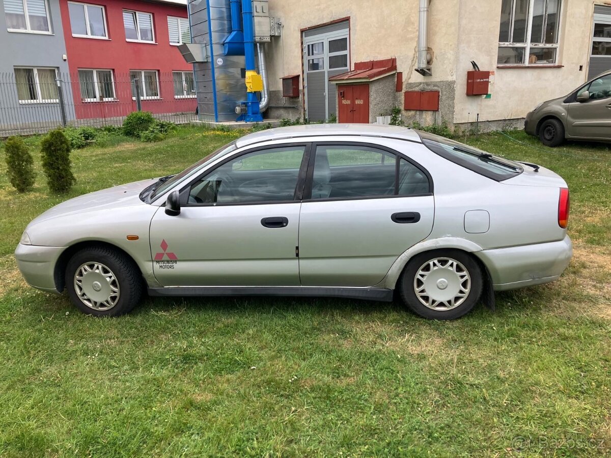 Mitsubishi Carisma na náhradní díly