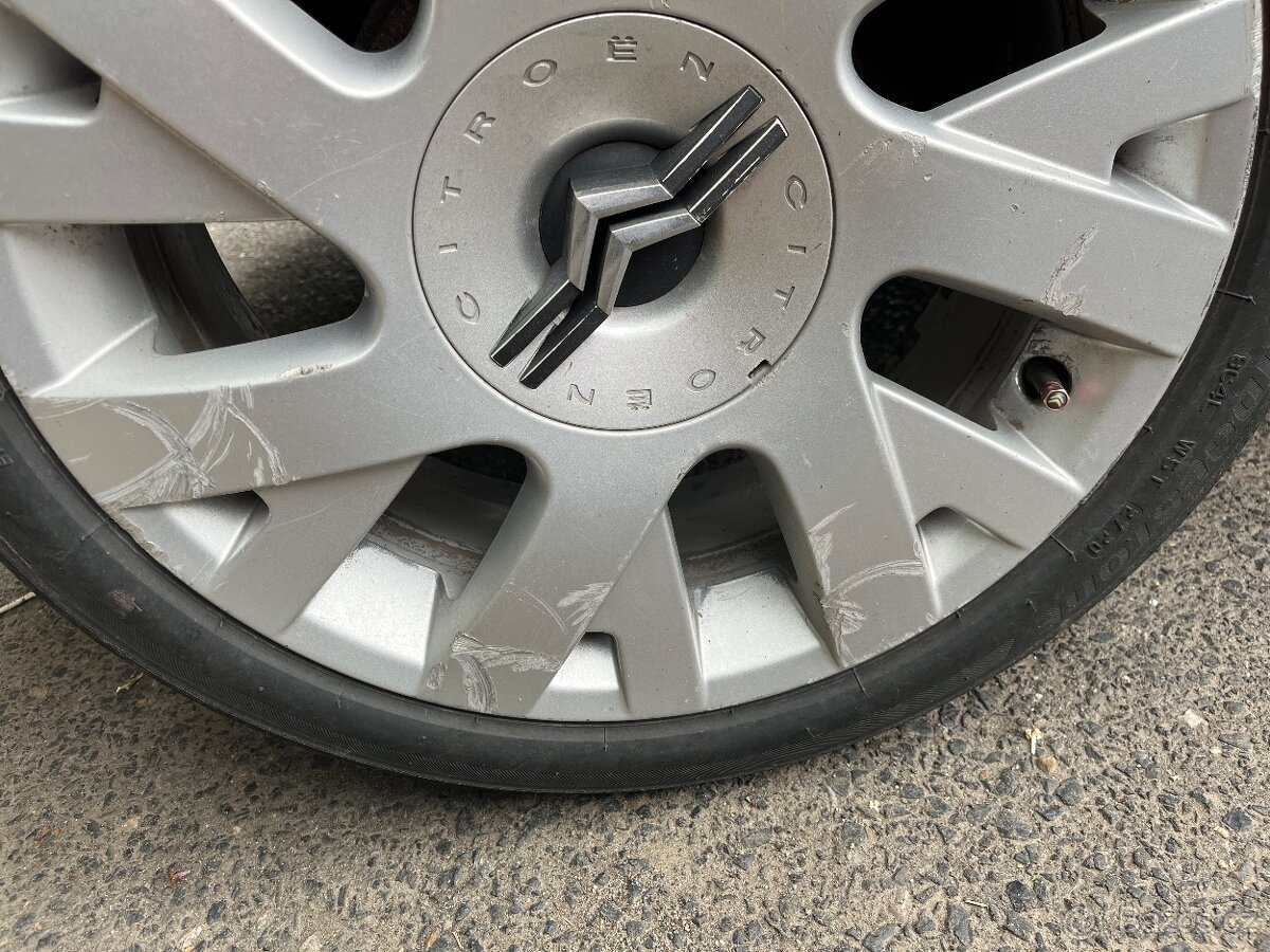 Kola na Citroen