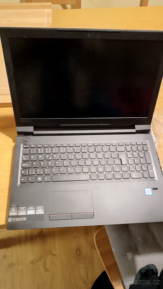 Lenovo V310, jen display, chasis, baterie