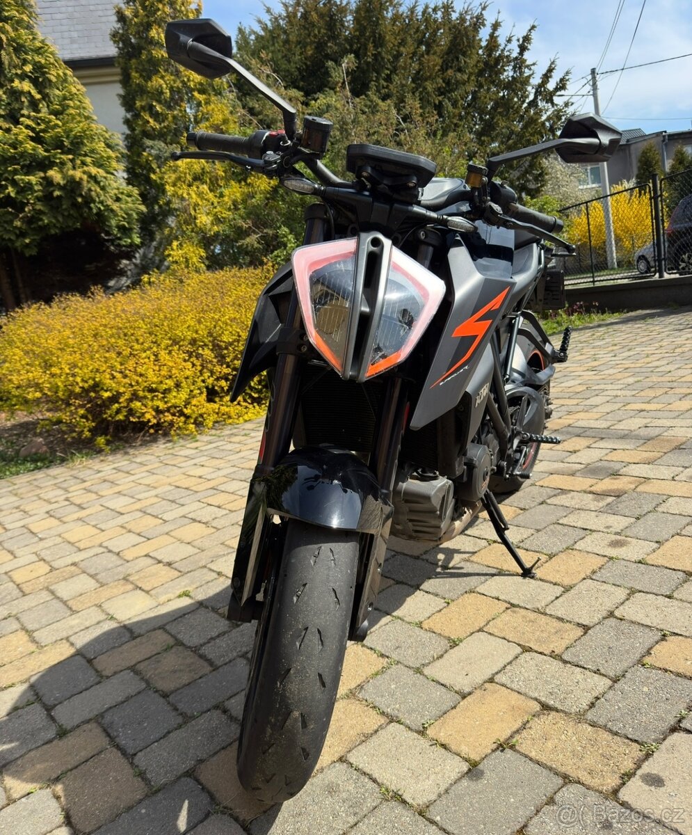 SC Project KTM 1290 Super Duke r