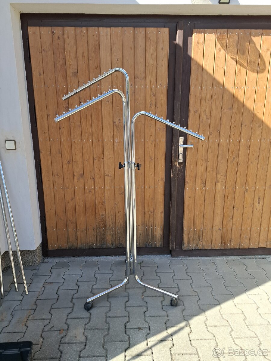 Třiramenný štendr