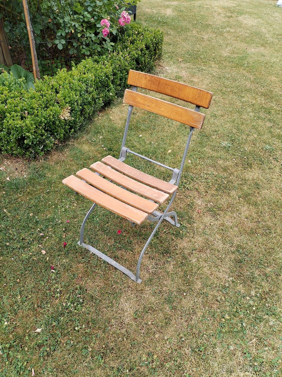 Zahradní židle