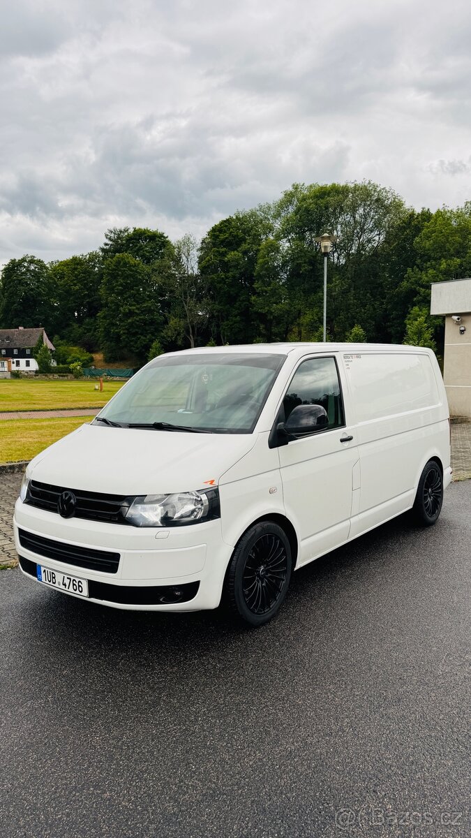 VW Transporter T5 Facelift 2.0 TDi