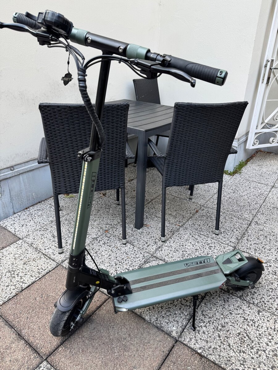 Elektro Koloběžka Vsett 8