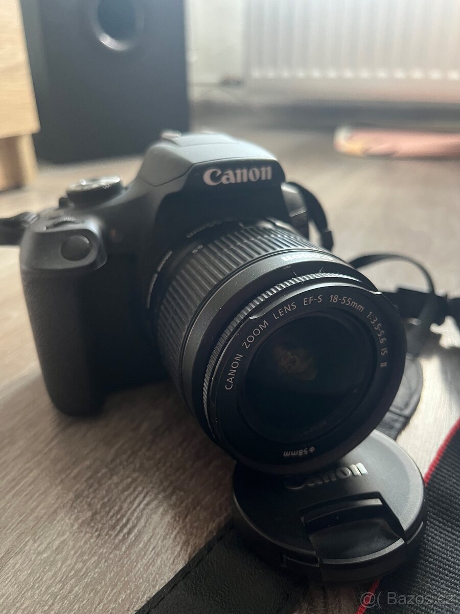 Canon EOS 2000D