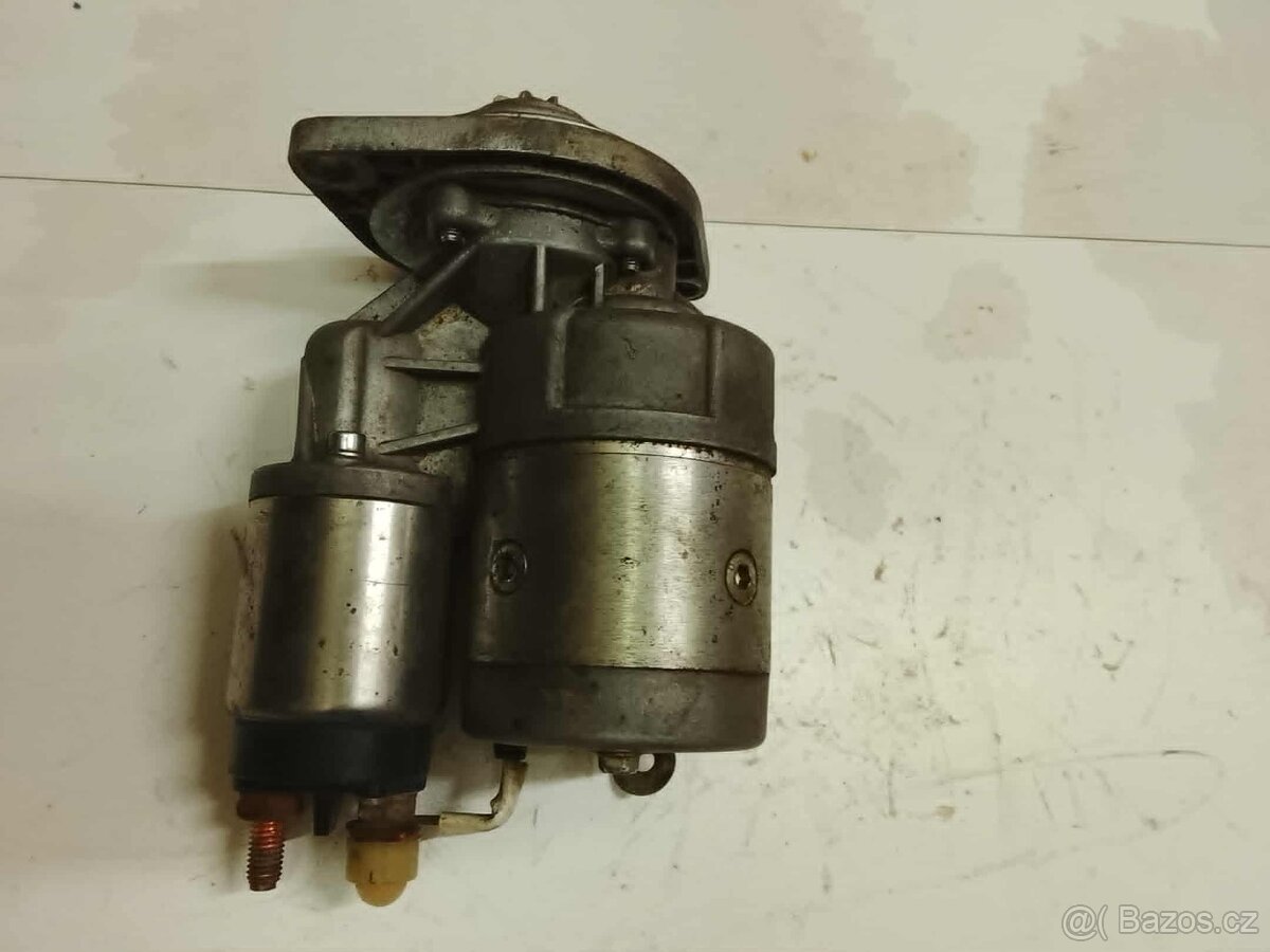 Škoda felicia   1.9  Dizel   starter   cen 500 kč