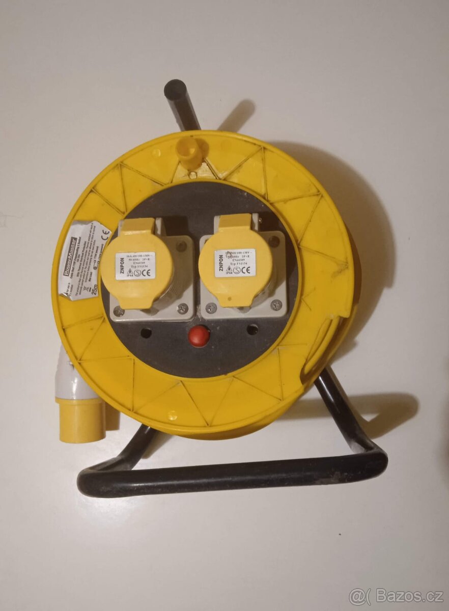 Prodlužovací kabel 25 m