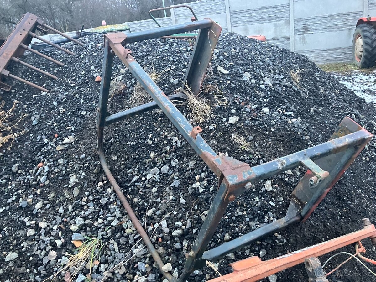 Rám bezpečnostní pro kabrio Zetor na vývoz