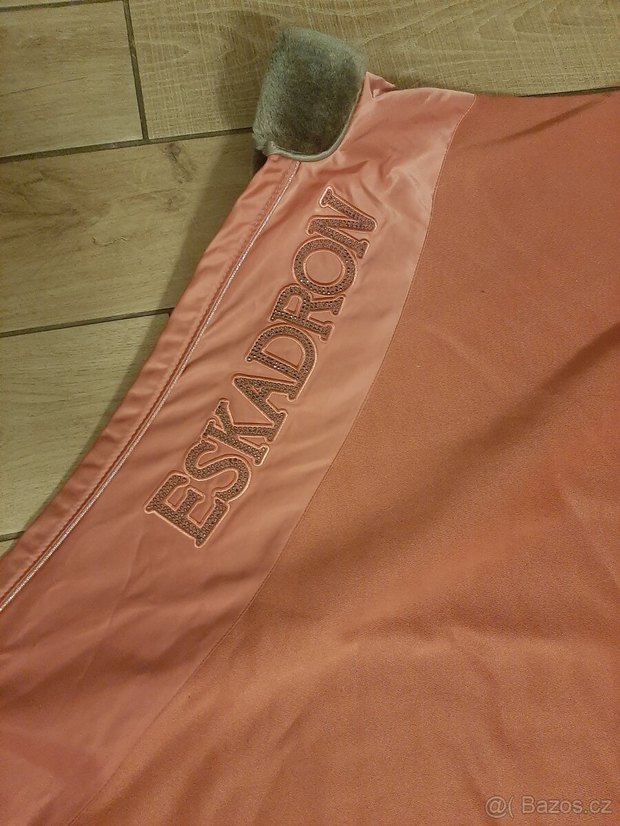 Eskadron deka XL- rouge
