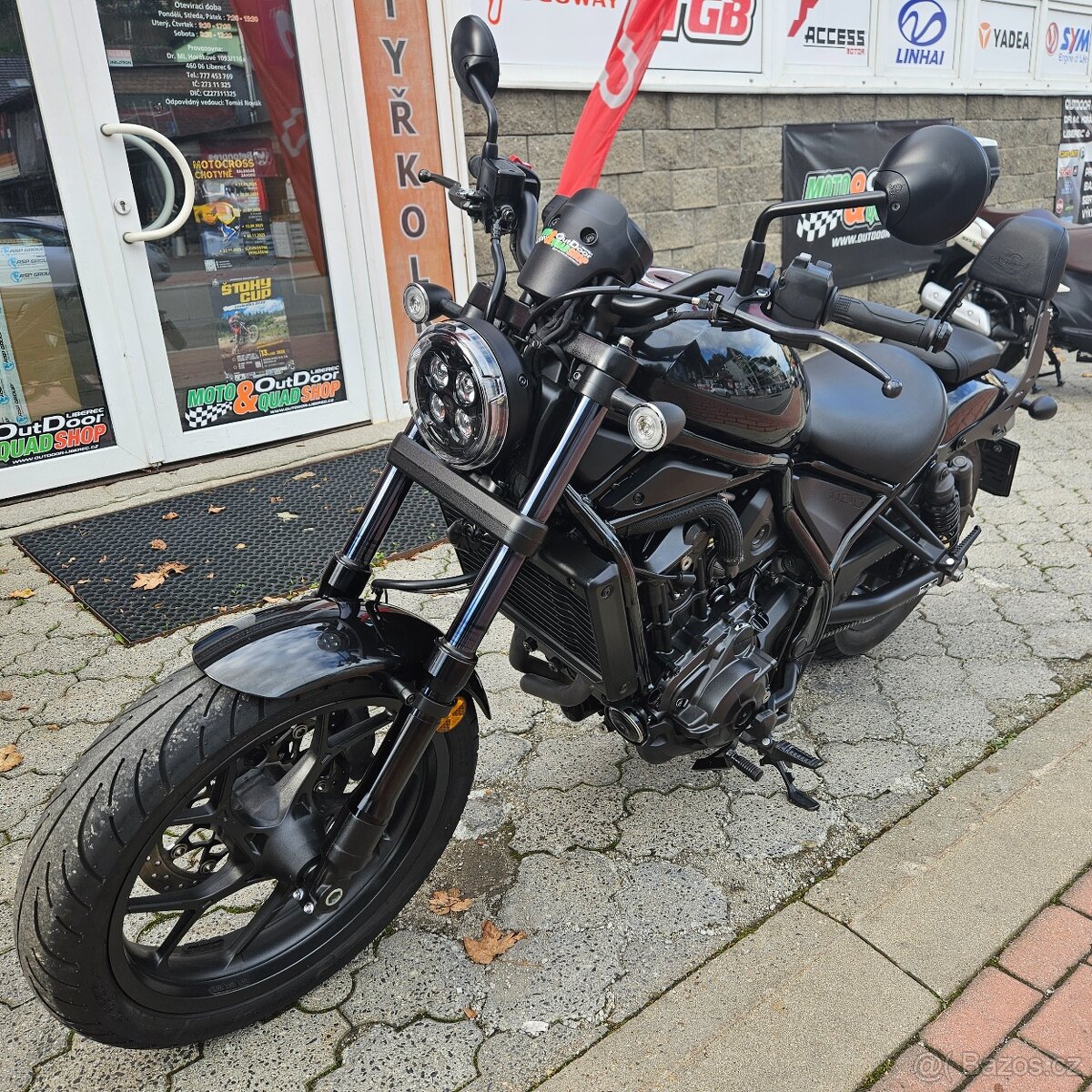 Honda CMX 1100 Rebel,tempomat, 1. maj.ČR, TOP STAV