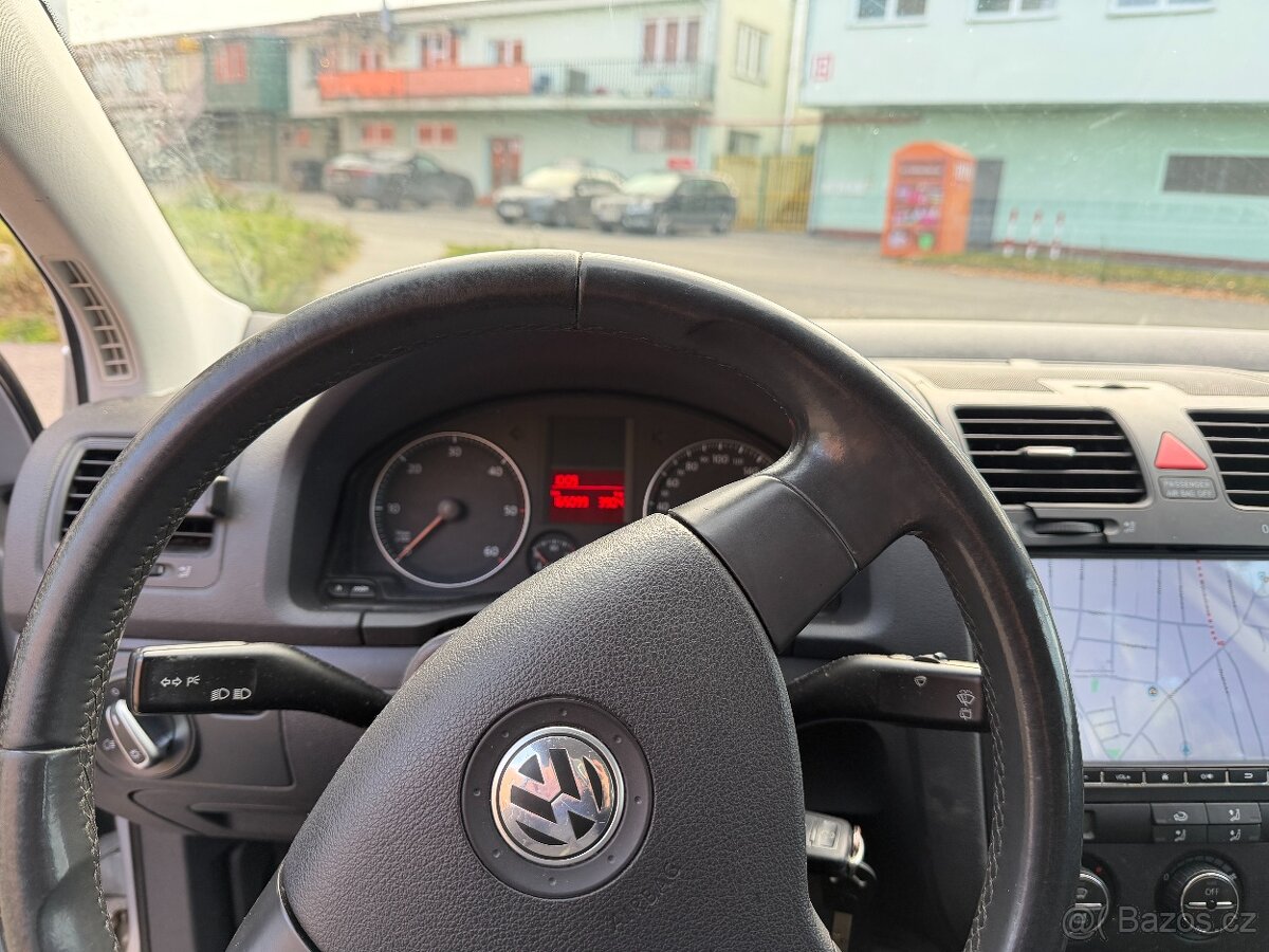 VW golf5 1.9tdi 66kw 2004