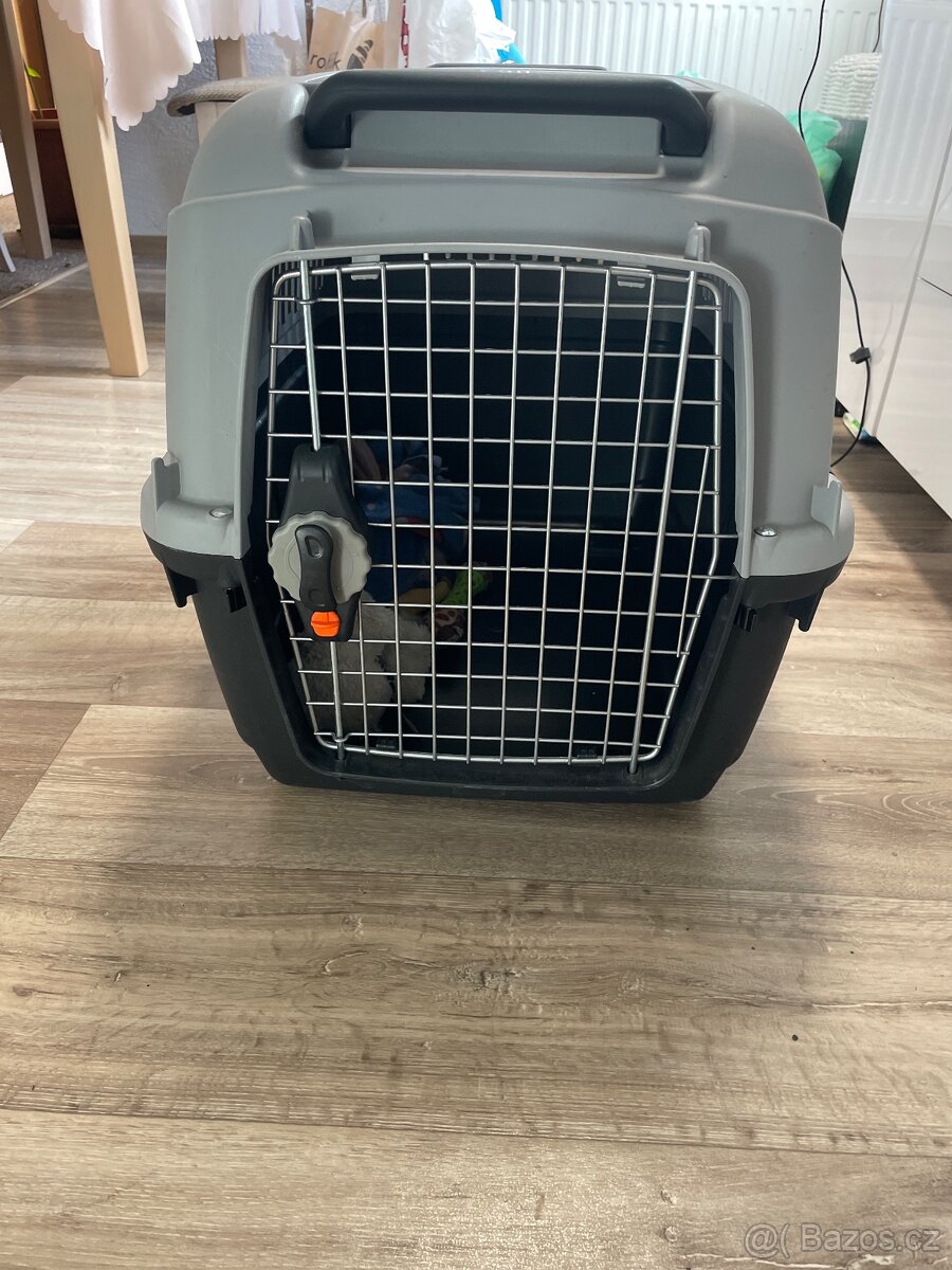 Přepravní box na psa