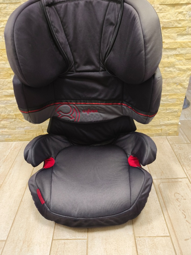 Autosedačka Cybex černá