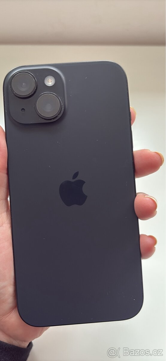 iPhone 15 black 128 gb