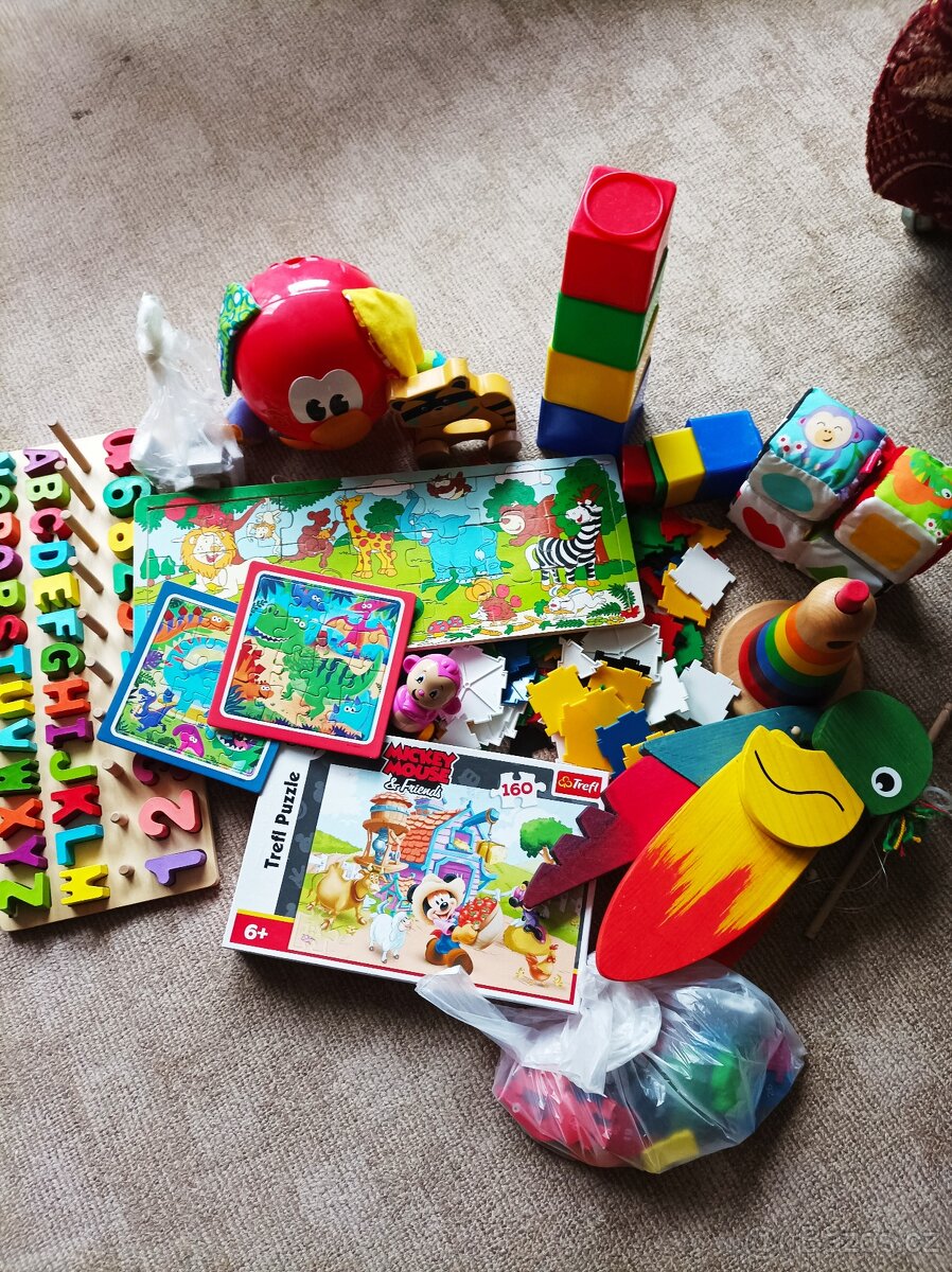 interaktivní hračky pro nejmenší