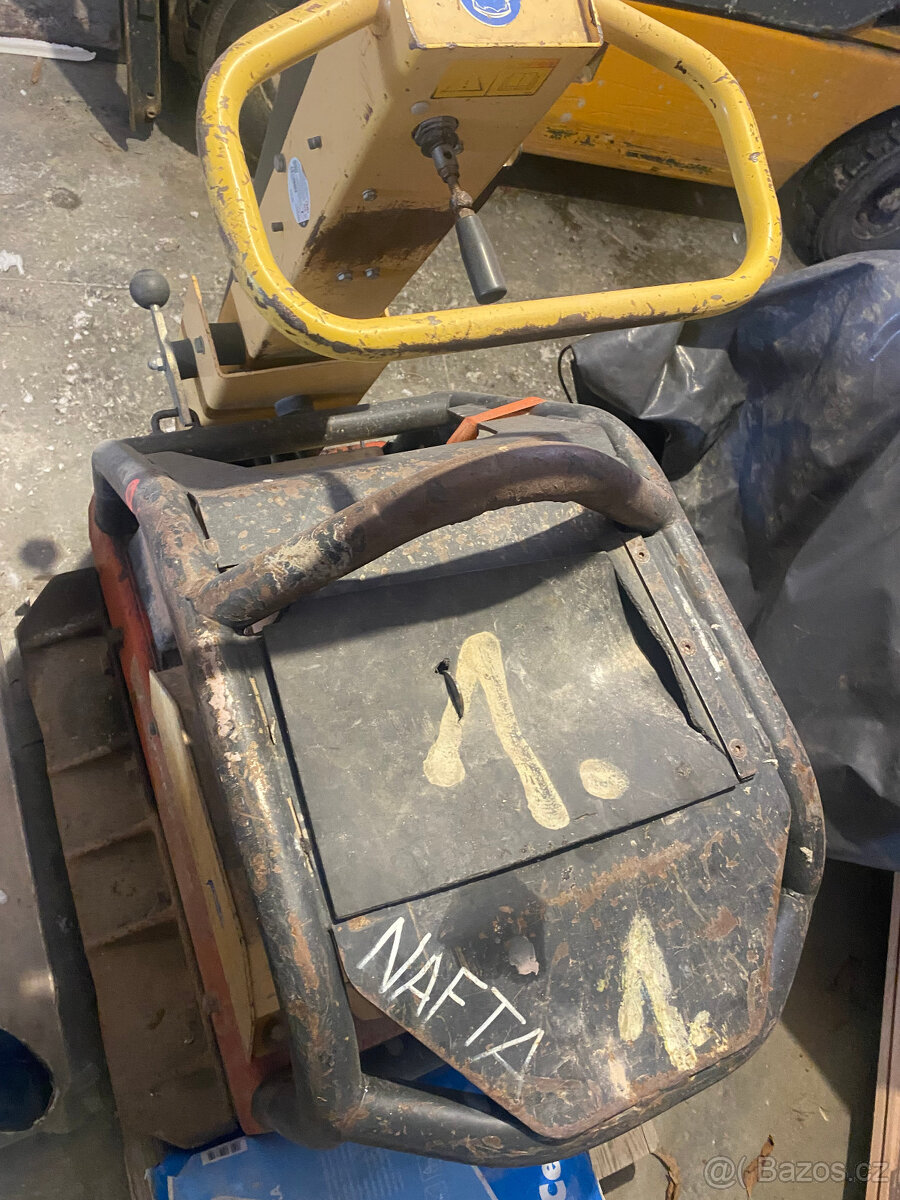 Vibrační deska 500 kg