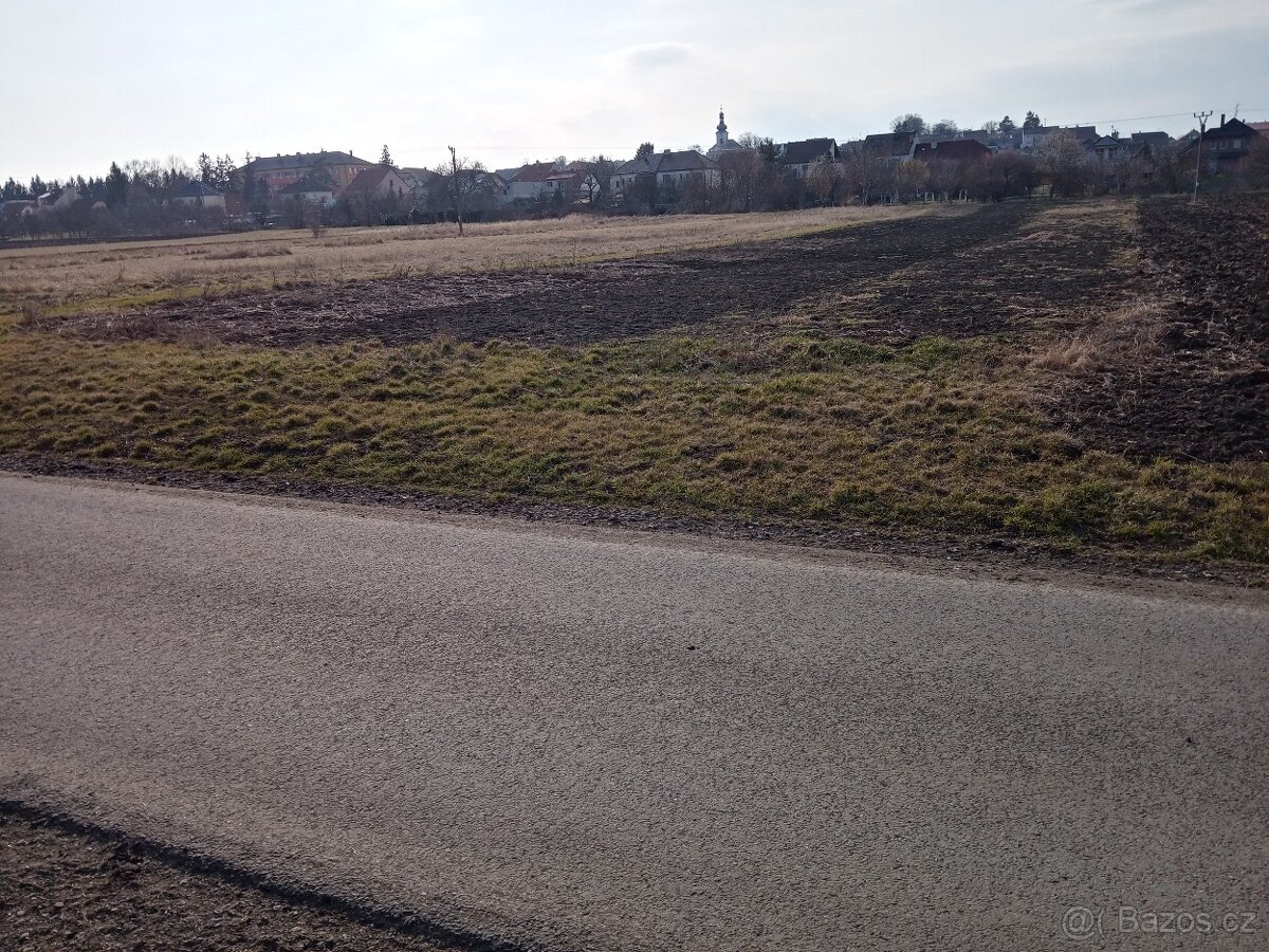 Prodej pozemků v Bánově