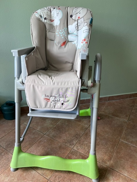 Dětská jídelní židlička