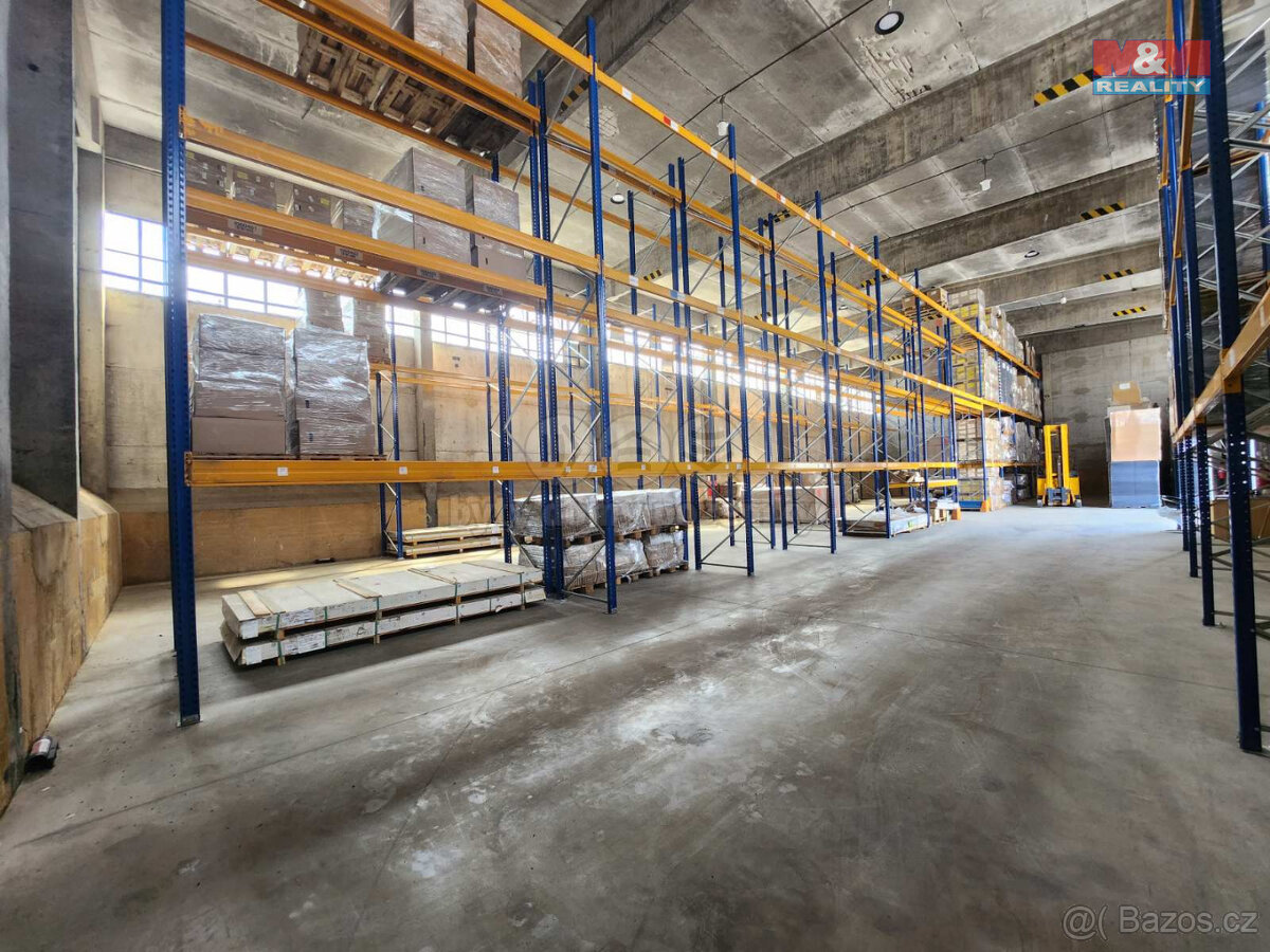 Pronájem skladu, 511 m², Tymákov
