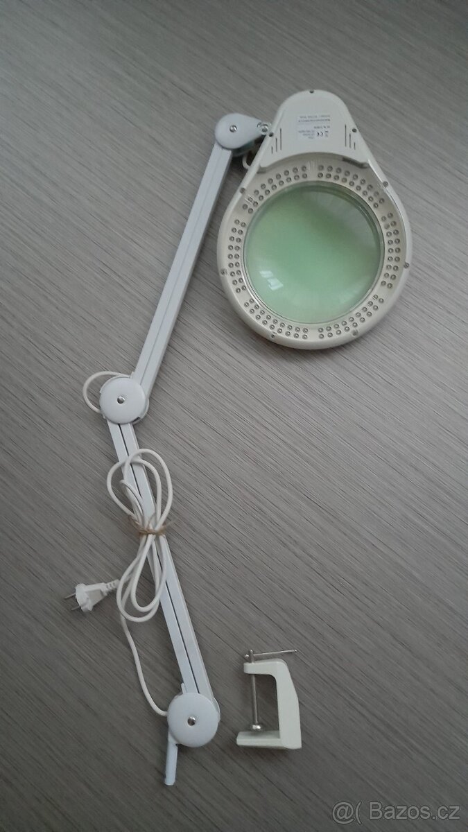 Stolní LED lupa s ohebným kloubovým ramenem Bresser 175 mm
