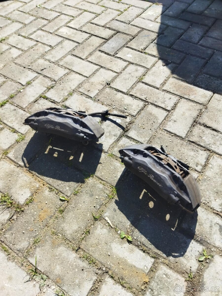 Alfa Romeo 166 brzdiče Brembo
