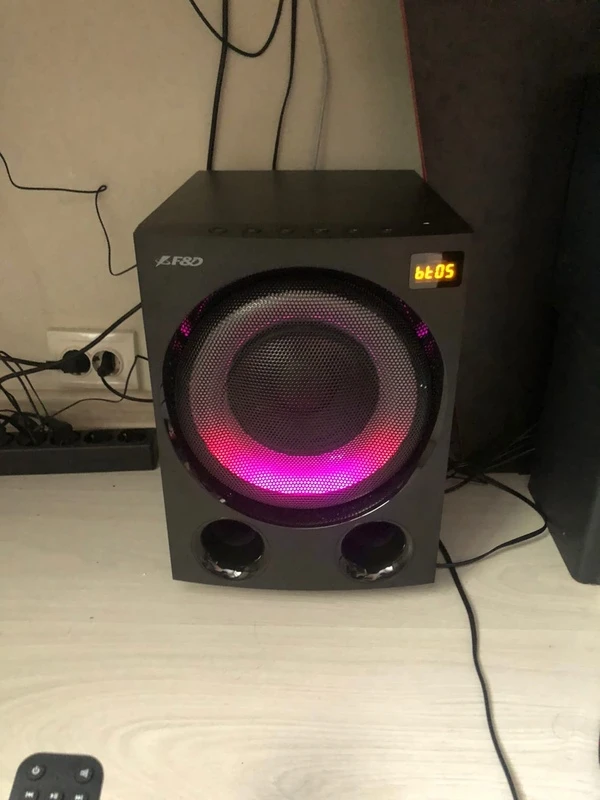 Reproduktory Fenda F&D F770X