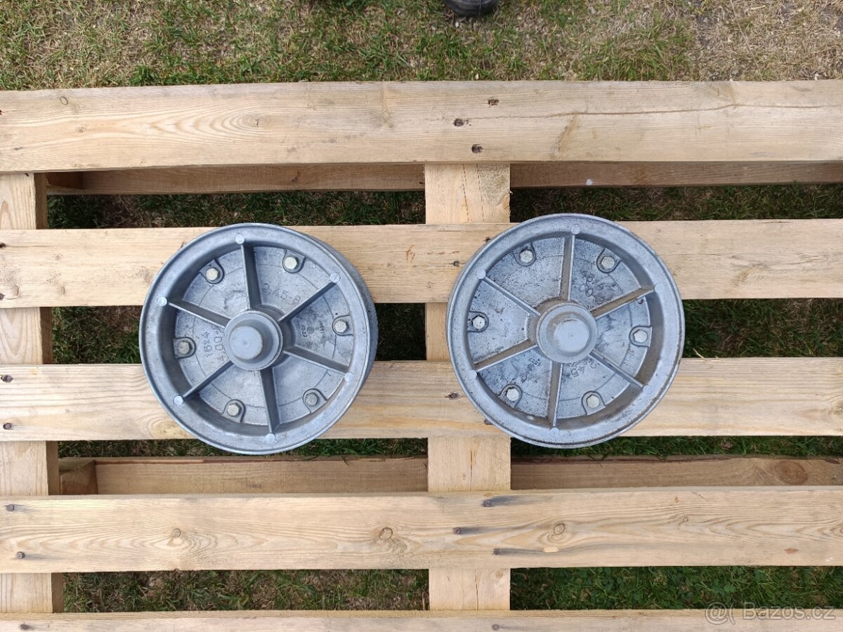 Sportjacht, disk kola 16x4; 2,45-8