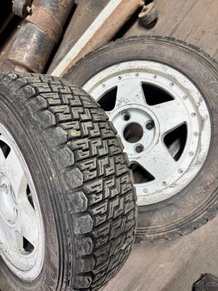 Autocross pneu s disky 4x100