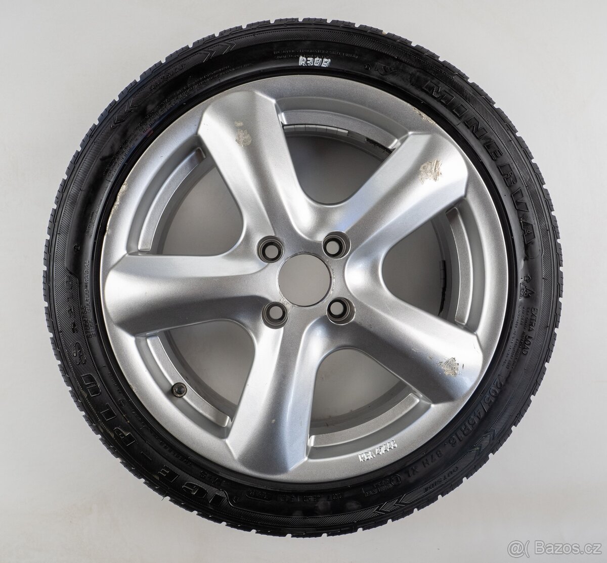 Renault Clio - 16" alu kola - Zimní pneu