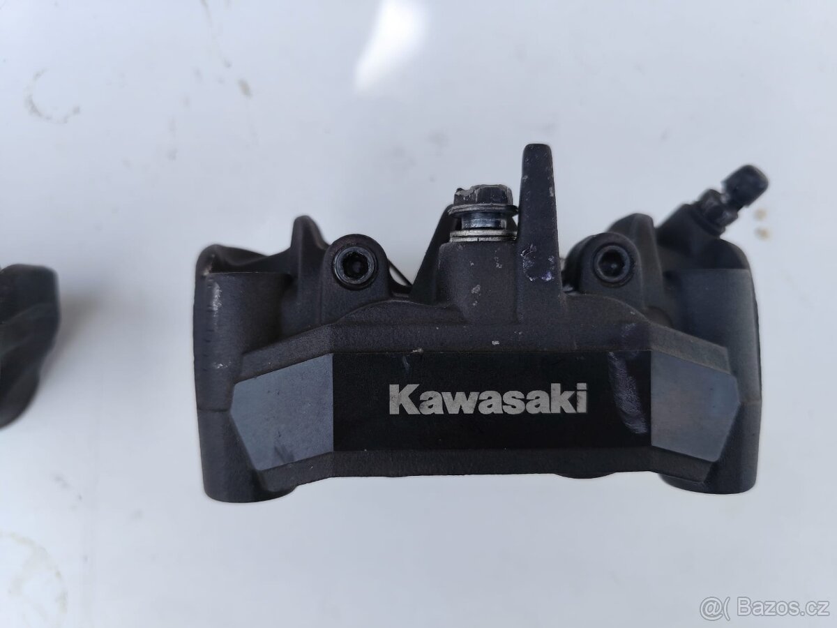 brzdové třmeny tokico monoblok kawasaki z1000