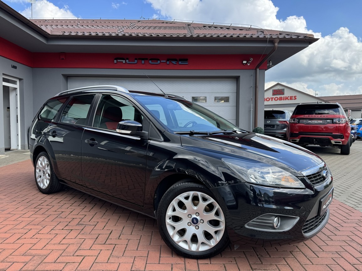 Ford Focus 1.6i 16V Sport Klimatizace Webasto