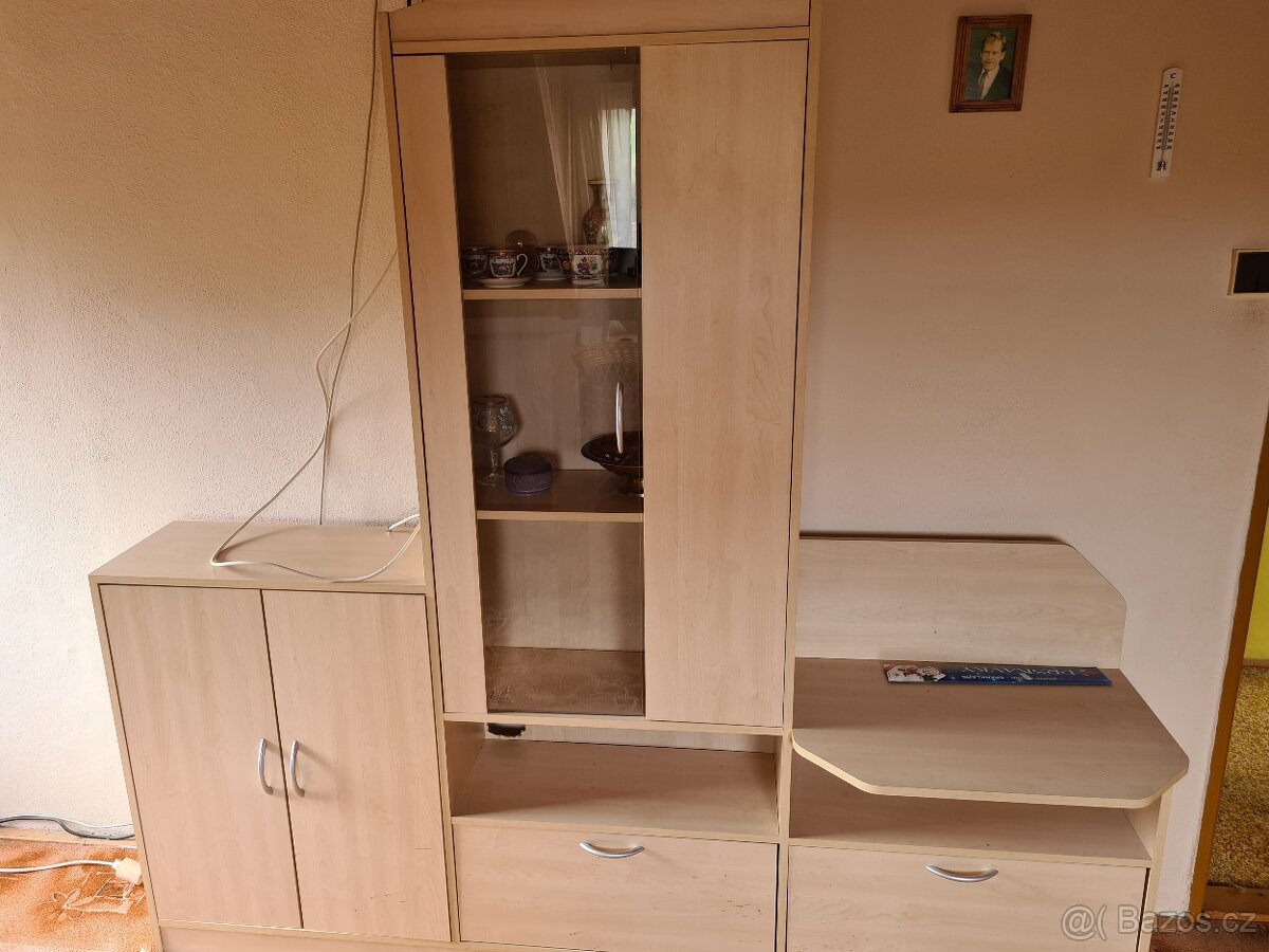 Prodám obývací stěnu