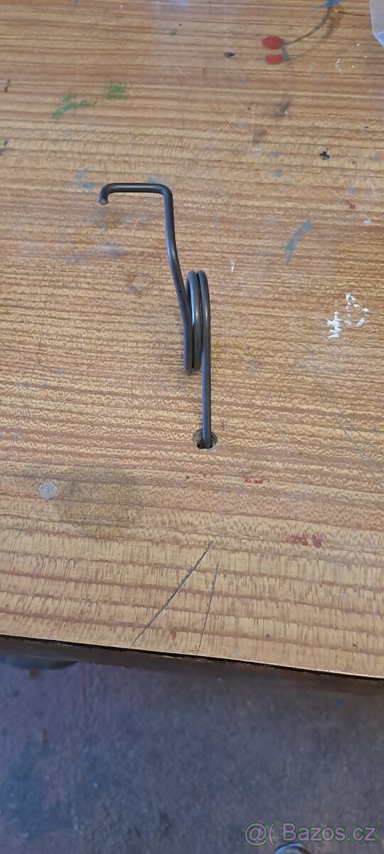 Holder A10
