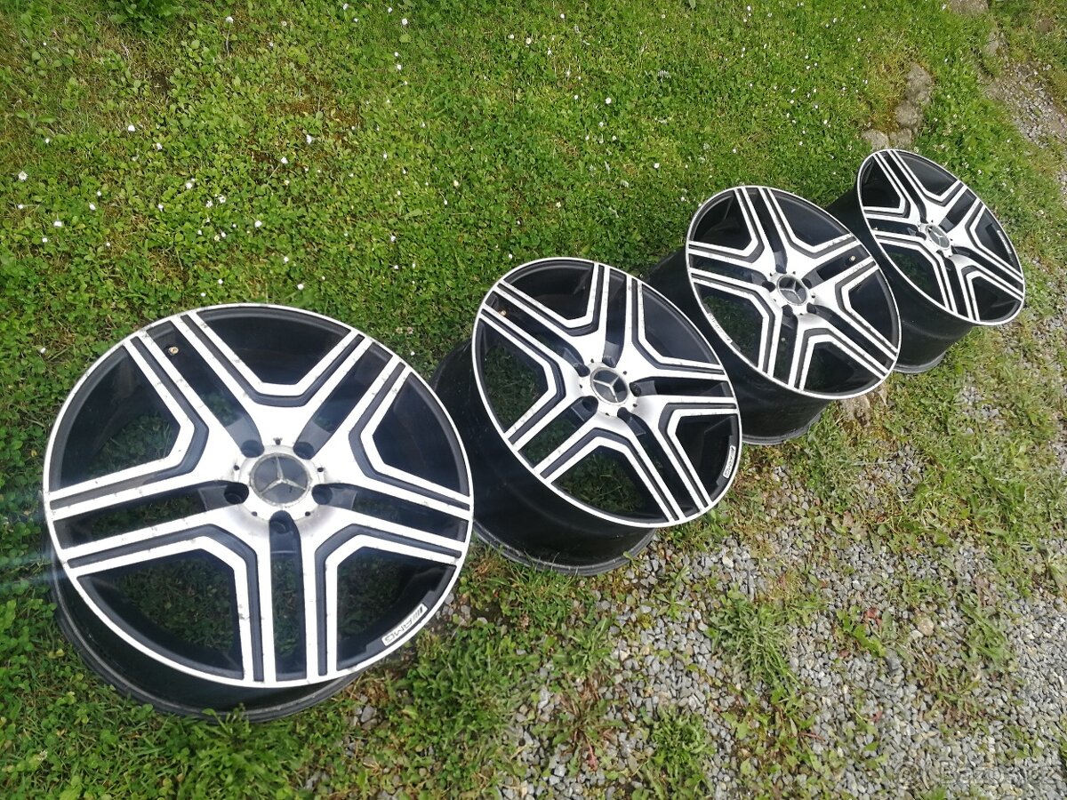 Krásná alu kola Mercedes Amg 8,5j19