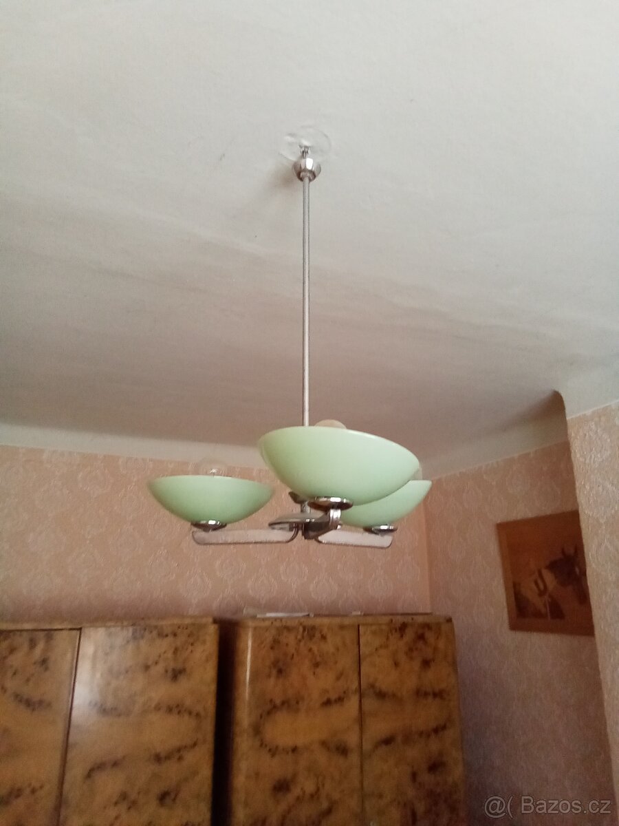 Lustr retro