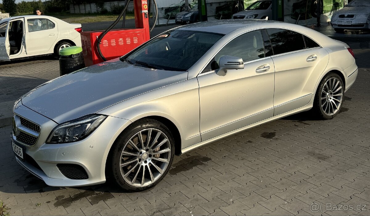 Mercedes