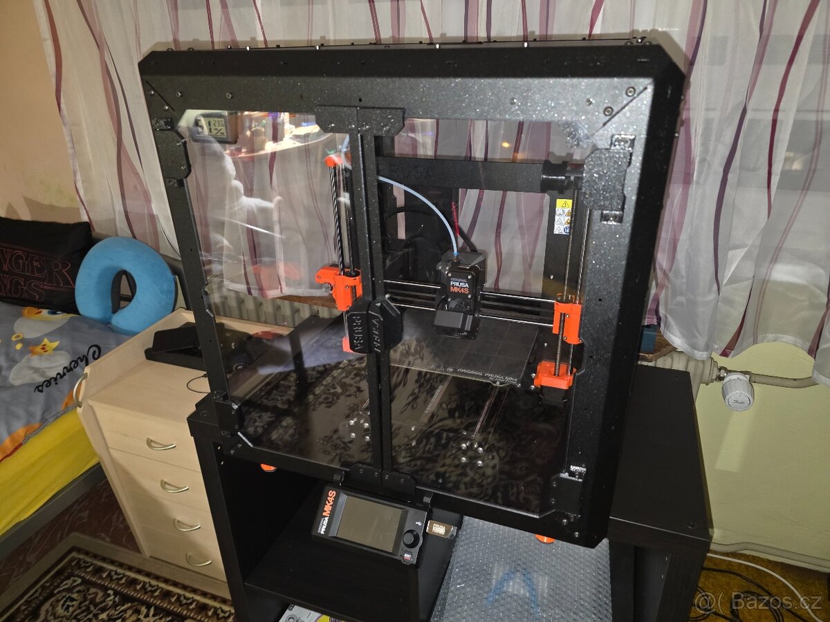 Prusa MK4S + Enclosure Box