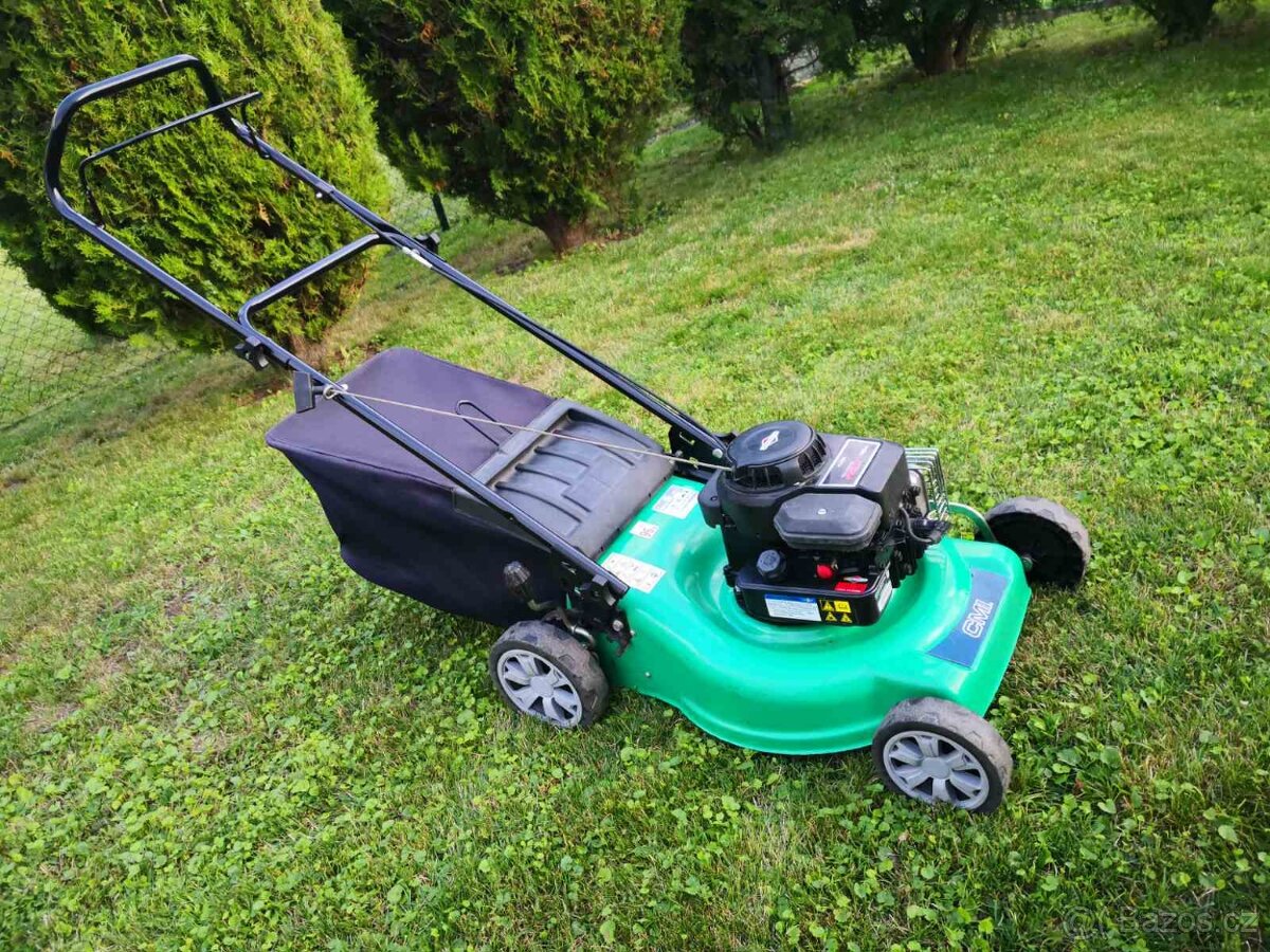 Benzínová sekačka CMI