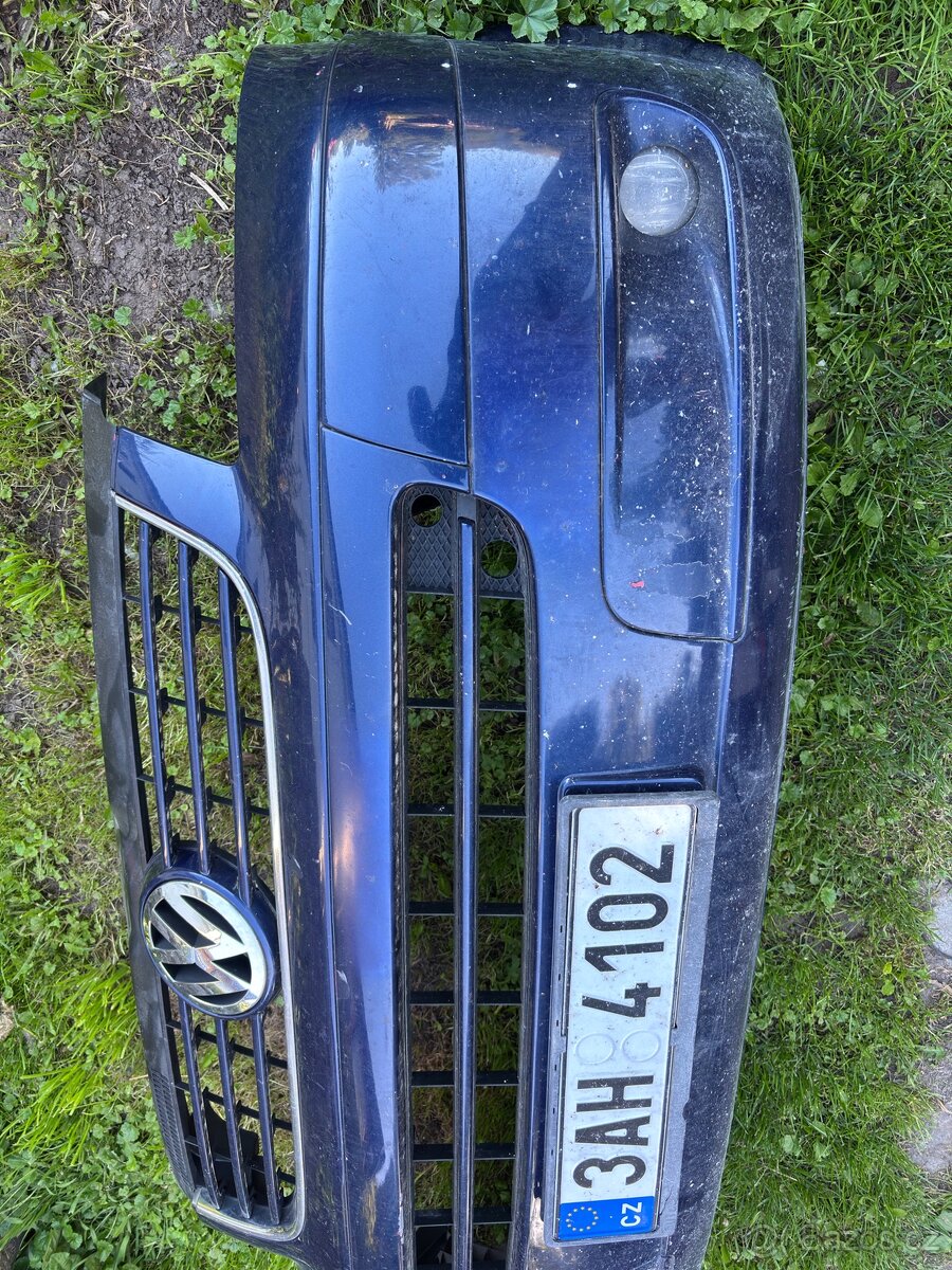 Přední nárazník t5
