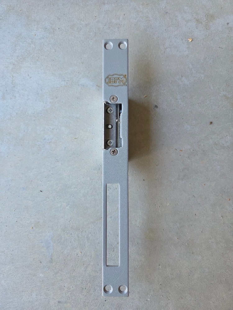 Elektrický zámek FAB - Assa Bloy 1221 Profi